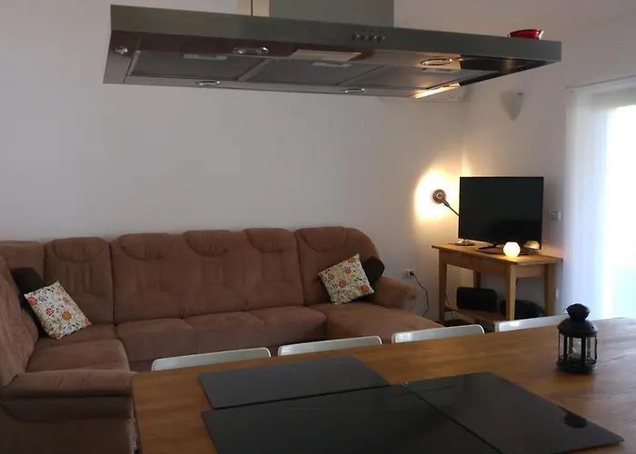 Kmetija Jogan, Wines & Farm stay *